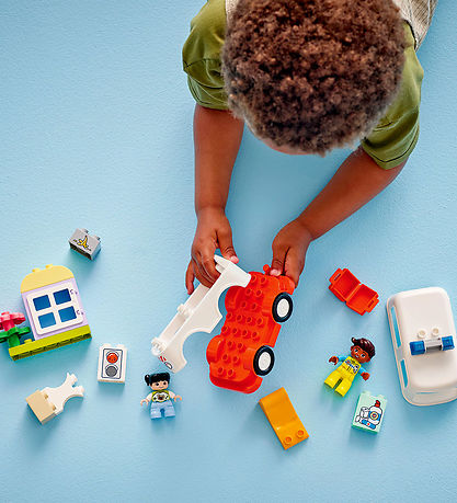 LEGO® DUPLO® - Ambulance Og Fører 10447 - 19 Dele
