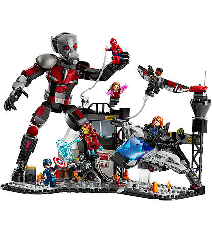 LEGO® Marvel - Captain America Civil War-Act... 76314 - 736 Dele LEGO® Marvel - Captain America Civil War-Act... 76314 - 736 Dele