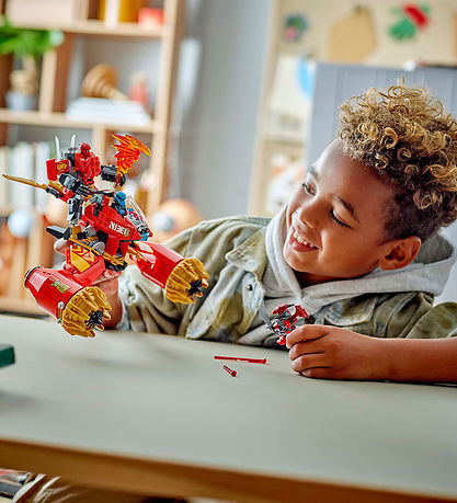 LEGO® Ninjago - Kais Storm Rider-mech 71830 - 333 Dele LEGO® Ninjago - Kais Storm Rider-mech 71830 - 333 Dele