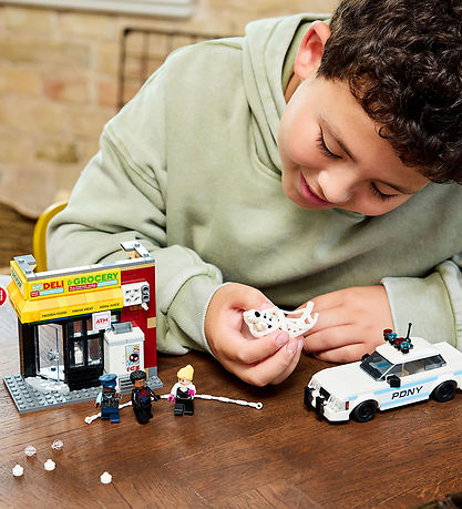 LEGO® Marvel - Spider-Verse: Miles Morales m... 76311 - 375 Dele LEGO® Marvel - Spider-Verse: Miles Morales m... 76311 - 375 Dele