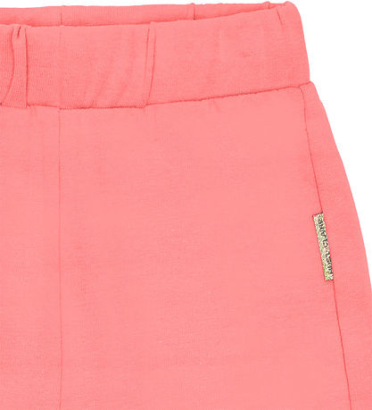 Hust and Claire Bukser - Genny - Wild Coral