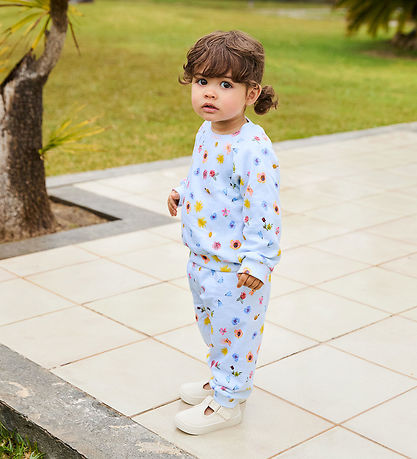 Molo Sweatshirt - Disc - Small Flowers Baby Molo Sweatshirt - Disc - Small Flowers Baby