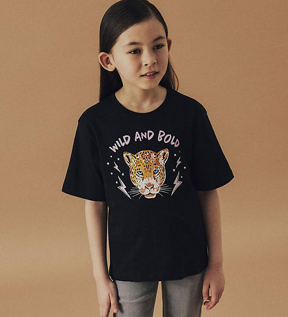 Name It T-shirt - NkfBetria - Sort m. Print Name It T-shirt - NkfBetria - Sort m. Print