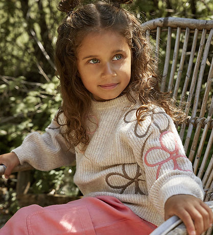 Minymo Bluse - Strik - Marshmallow White m. Blomster Minymo Bluse - Strik - Marshmallow White m. Blomster