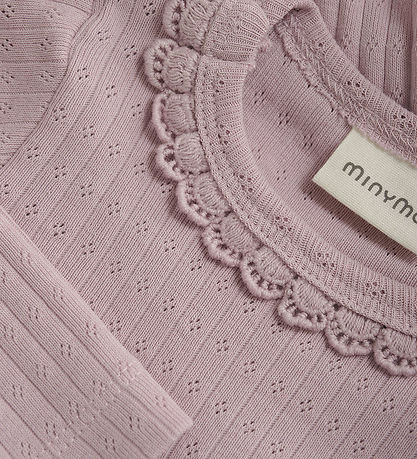 Minymo Body l/æ - Rib - Pointell - Burnished Lilac m. Hulmønster