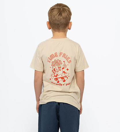 The New T-shirt - TnNail - White Swan The New T-shirt - TnNail - White Swan