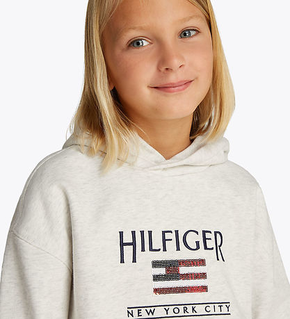 Tommy Hilfiger Hættetrøje - Cropped - Sequin Flag - Snow White H Tommy Hilfiger Hættetrøje - Cropped - Sequin Flag - Snow White H