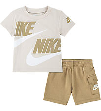 Nike Shortssæt - T-shirt/Shorts - Parachute Beige Nike Shortssæt - T-shirt/Shorts - Parachute Beige