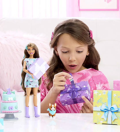 Barbie Dukke - Party Unboxed Brunette Doll Barbie Dukke - Party Unboxed Brunette Doll