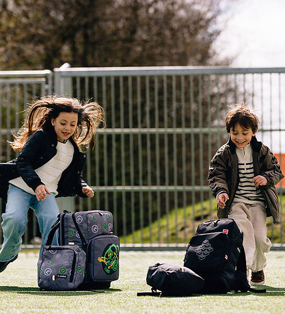 LEGO® Ninjago Skoletaskesæt - Element Master Of Energy - Grå LEGO® Ninjago Skoletaskesæt - Element Master Of Energy - Grå