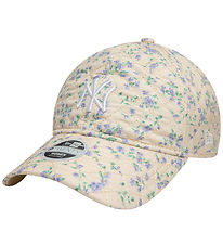 New Era Kasket - 9Twenty - New York Yankees - Light Beige New Era Kasket - 9Twenty - New York Yankees - Light Beige