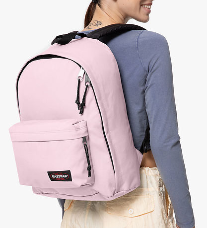 Eastpak Rygsæk - Out Office - 27 L - Lemonade Pink