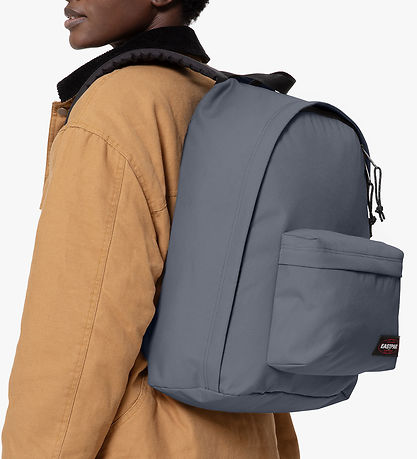 Eastpak Rygsæk - Out Of Office - 27 L - Cobble Grey Eastpak Rygsæk - Out Of Office - 27 L - Cobble Grey