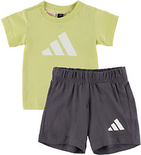 adidas Performance Sæt - T-shirt/Shorts - 160 - Powder Yellow/Hv adidas Performance Sæt - T-shirt/Shorts - 160 - Powder Yellow/Hv