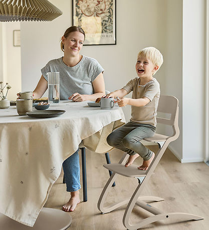 Leander Louie Højstol - Uden Bøjle - Cappuccino Leander Louie Højstol - Uden Bøjle - Cappuccino