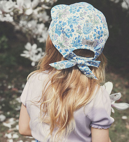 Huttelihut Kasket - Soft Chambray m. Blomster Huttelihut Kasket - Soft Chambray m. Blomster