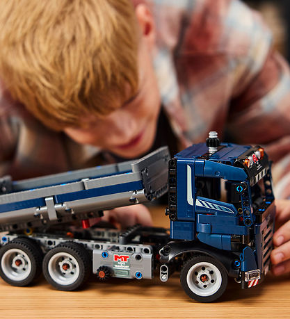 LEGO® Technic - Tipping Dump Truck 42203 - 462 Parts