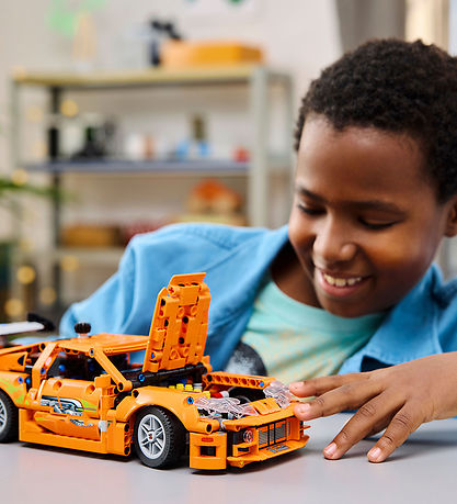 LEGO® Technic - Fast and Furious Toyota Supra MK4 42204 - 810 De