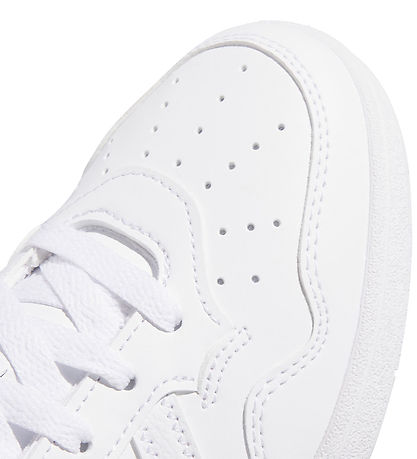 adidas performance Sko - Hoops J - Ftwwht/Ftwwht/Cblack.