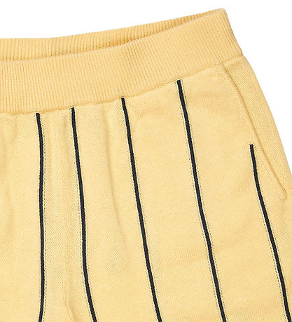 FUB Shorts - Strik - Vanilla/Dark Navy FUB Shorts - Strik - Vanilla/Dark Navy