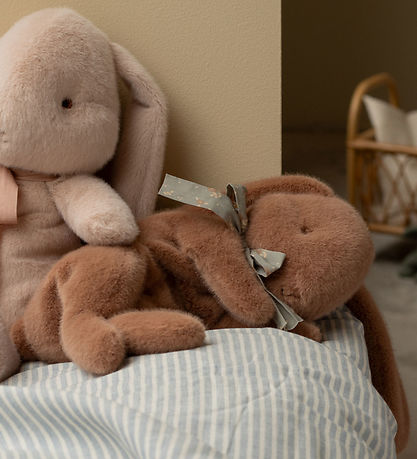 Maileg Bamse - Sovende Kanin i Plys - Lille - 28 cm - Varm Brun