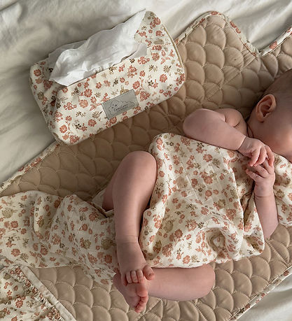 Cam Cam Pusleunderlag - Quiltet - 70x44 cm - Augusta Cam Cam Pusleunderlag - Quiltet - 70x44 cm - Augusta