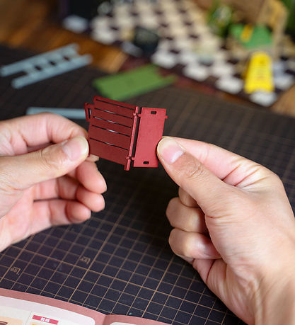 Rolife Miniature-diorama - DIY - Garage Workshop DG165 - 157 Del Rolife Miniature-diorama - DIY - Garage Workshop DG165 - 157 Del