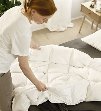 Temprakon Dyne - Dun - 140x200 cm - Sval - Hvid Temprakon Dyne - Dun - 140x200 cm - Sval - Hvid