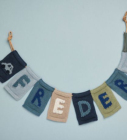 Smallstuff Knitted Flag - Car - Blue Motif