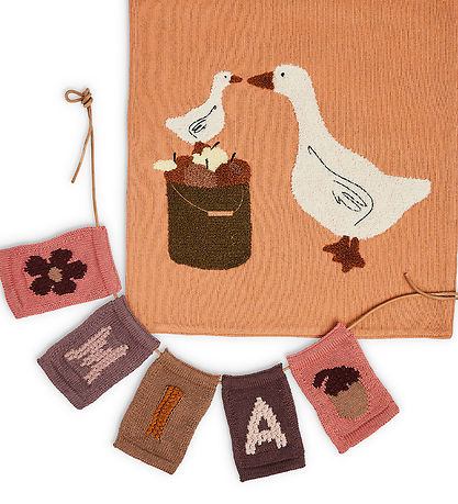 Smallstuff Strikket Flag - Nød - Rosa Motiv