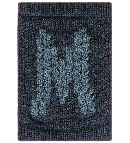 Smallstuff Strikket Bogstav - M - Blå Alfabet Smallstuff Strikket Bogstav - M - Blå Alfabet