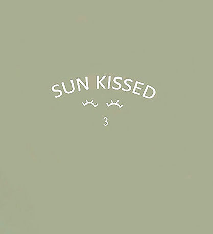 Petit Crabe Badebluse - Luna - UV50+ - Olive Petit Crabe Badebluse - Luna - UV50+ - Olive