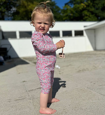 Petit Crabe Badeheldragt - Combi - UV50+ - Wiltshire Bud Petit Crabe Badeheldragt - Combi - UV50+ - Wiltshire Bud