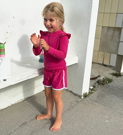 Petit Crabe Badebluse - Sydney - UV50+ - Mulberry Petit Crabe Badebluse - Sydney - UV50+ - Mulberry