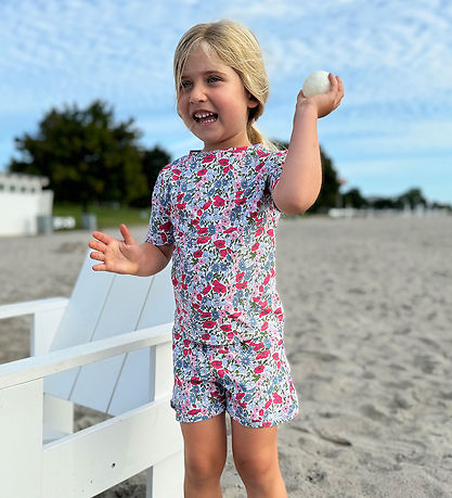 Petit Crabe Badebluse - Luna - UV50+ - Poppy & Daisy Petit Crabe Badebluse - Luna - UV50+ - Poppy & Daisy