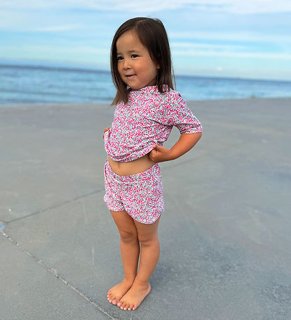 Petit Crabe Badeshorts - Alexa - UV50+ - Wiltshire Bud Petit Crabe Badeshorts - Alexa - UV50+ - Wiltshire Bud