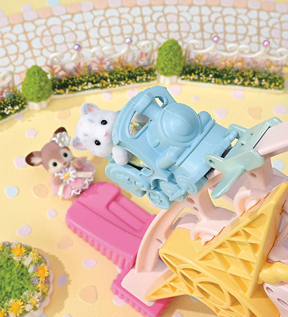 Sylvanian Families - Baby Dream Amusement Park - 5841 Sylvanian Families - Baby Dream Amusement Park - 5841