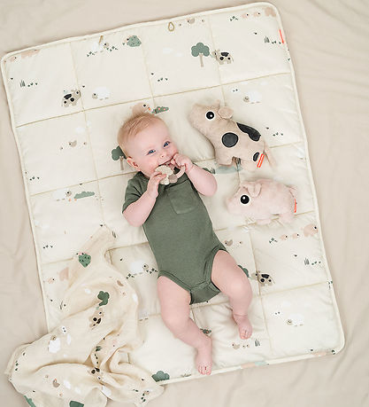 Done by Deer Legetæppe - Tiny Farm - 80x100 cm - Sand Done by Deer Legetæppe - Tiny Farm - 80x100 cm - Sand