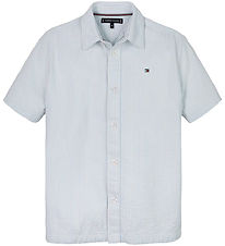 Tommy Hilfiger Skjorte - Seersucker - Breezy Blue White Stripe Tommy Hilfiger Skjorte - Seersucker - Breezy Blue White Stripe