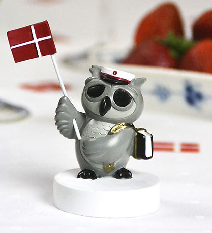 Kids by Friis Ugle m. Bog Og Flag - Rød Kids by Friis Ugle m. Bog Og Flag - Rød