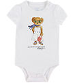 Polo Ralph Lauren Body k/æ - Hvid m. Bamse Polo Ralph Lauren Body k/æ - Hvid m. Bamse