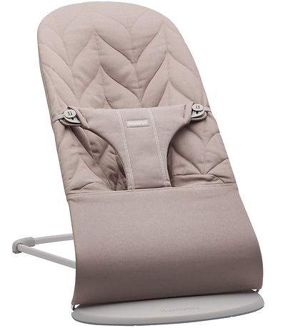 BabyBjörn Skråstol - Bliss - Petal Quiltet - Sandgrå BabyBjörn Skråstol - Bliss - Petal Quiltet - Sandgrå