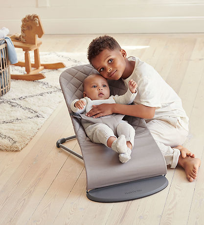 BabyBjörn Skråstol - Bliss - Classic Quiltet - Sandgrå