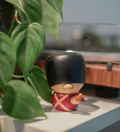 FableWood H.C. Andersen - Fyrtøjet - 8 cm - Natur/Rød/Sort