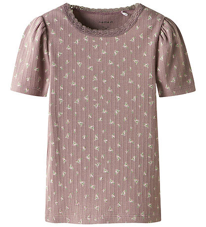 Name It T-shirt - Rib - NmdHoise - Purple Dove m. Blomster Name It T-shirt - Rib - NmdHoise - Purple Dove m. Blomster