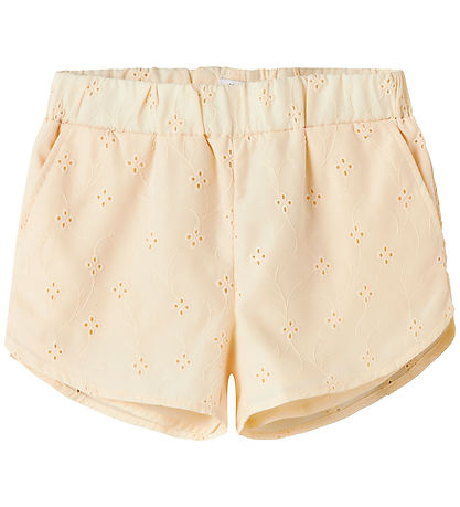 Name it Shorts - NkfVioleta - Buttercream m. Broderi Anglaise Name it Shorts - NkfVioleta - Buttercream m. Broderi Anglaise