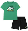 Nike Shortssæt - T-shirt/Shorts - Grøn/Sort Nike Shortssæt - T-shirt/Shorts - Grøn/Sort
