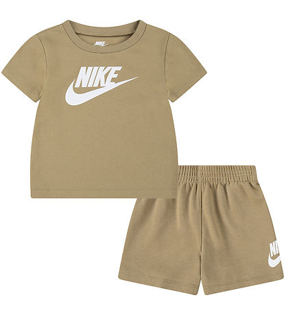 Nike Shortssæt - T-shirt/Shorts - Parachute Beige Nike Shortssæt - T-shirt/Shorts - Parachute Beige