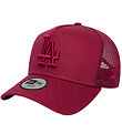 New Era Kasket - League Trucker - Dark Red New Era Kasket - League Trucker - Dark Red