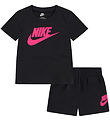 Nike Shortssæt - T-shirt/Shorts - Hyper Pink/Black Nike Shortssæt - T-shirt/Shorts - Hyper Pink/Black